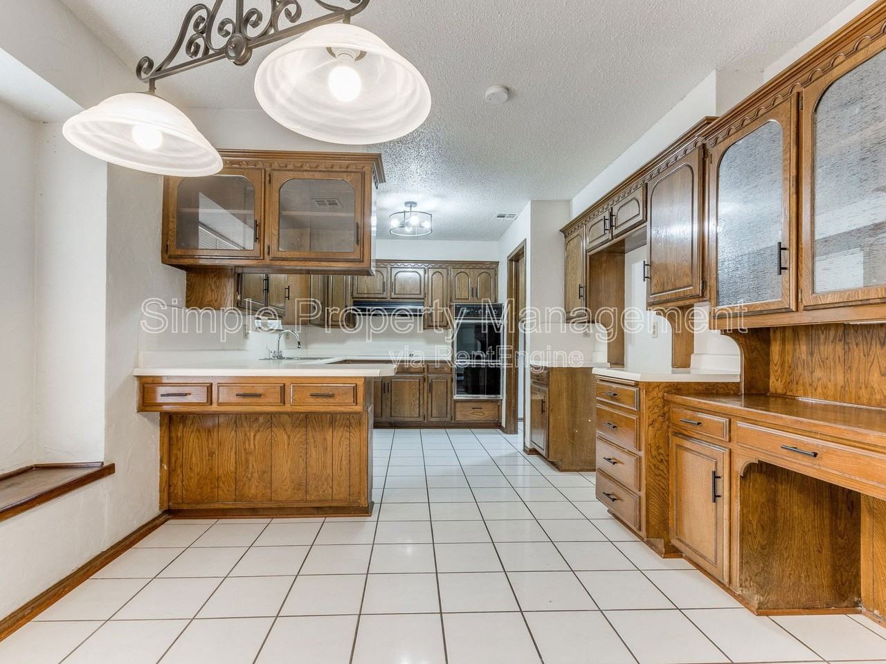 5816 Nw 90th St - Photo 7 of 22