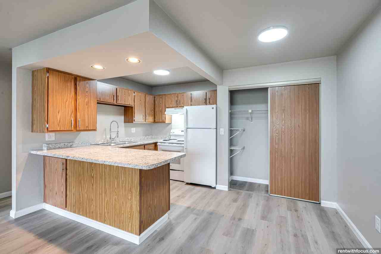 Nova Apartments - Photo 2 of 21