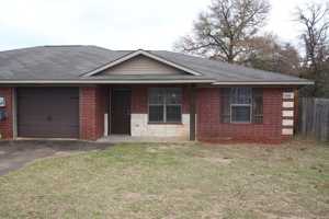 featured image of 17074 Sentinel Ln