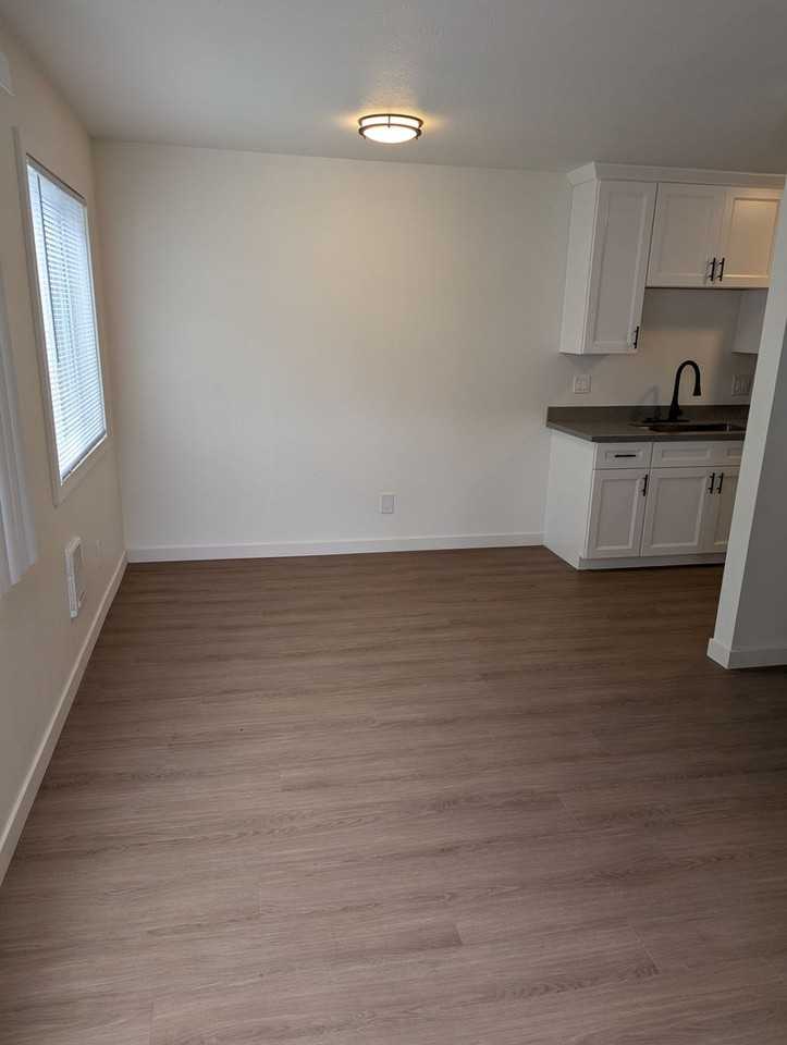 Asher Park - Photo 3 of 17