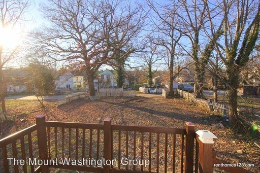 5012 Ivanhoe Ave - Photo 2 of 10