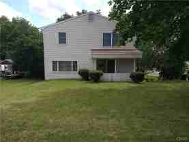 300 Kinne St - Photo 1 of 1