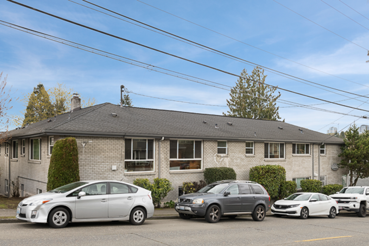 Laurel Apartments - Photo 5 of 8