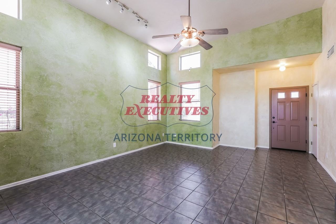 5304 E Calle Vista De Colores - Photo 6 of 17