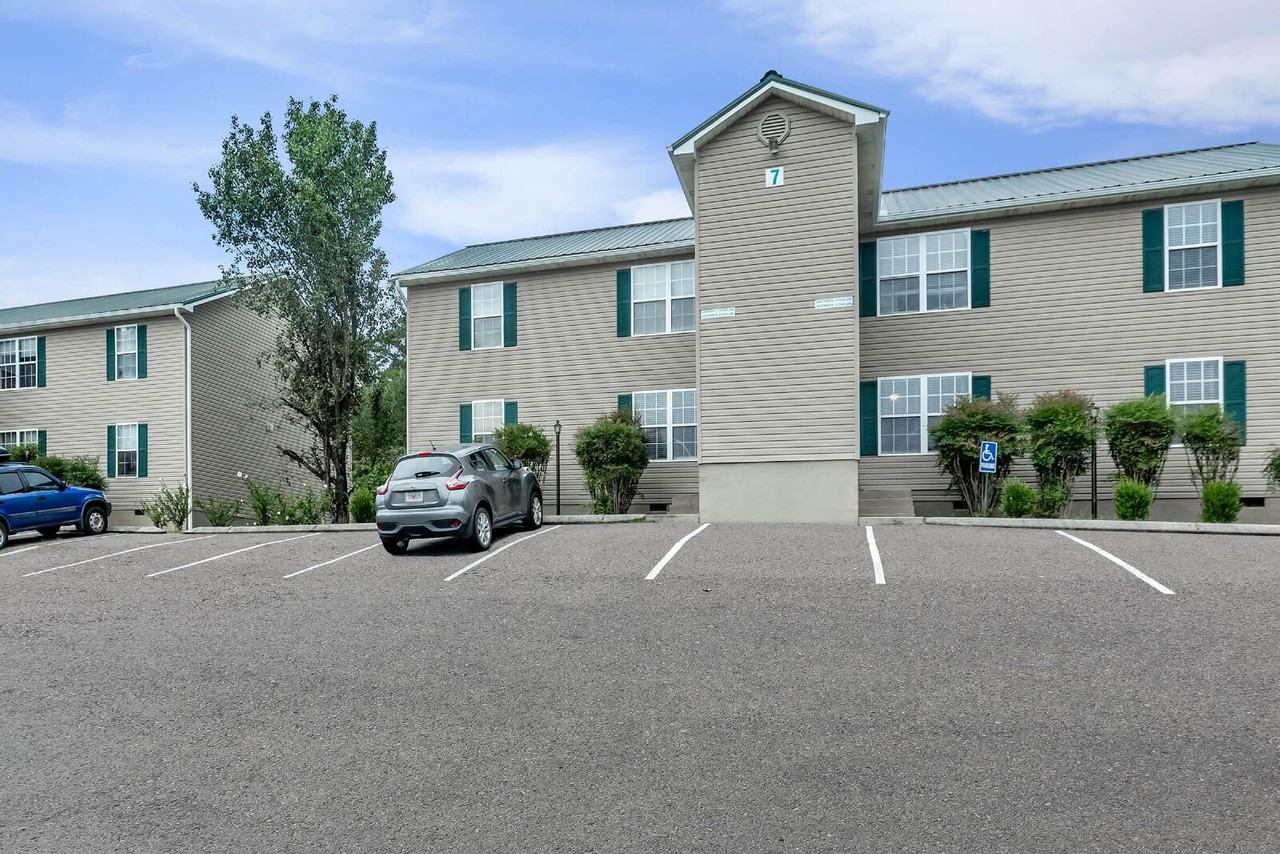 23 Digby Ln Unit 02 - Photo 6 of 32