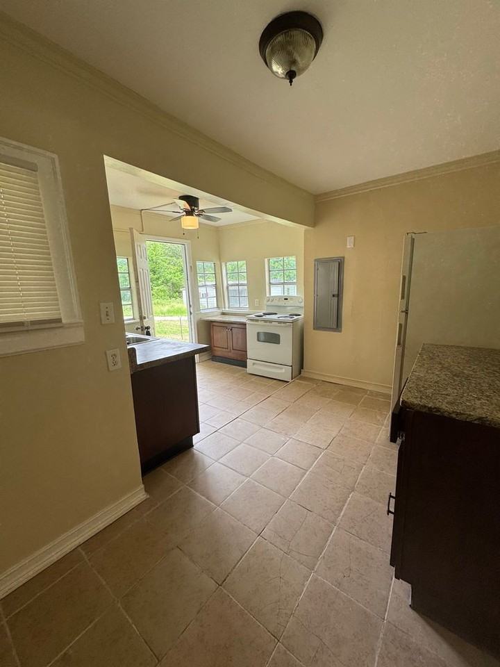 3891 Chattanooga Valley Road - Photo 5 of 8