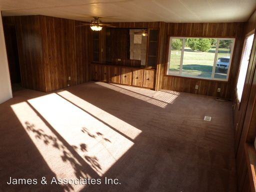 55204 WA-112 - Photo 3 of 12