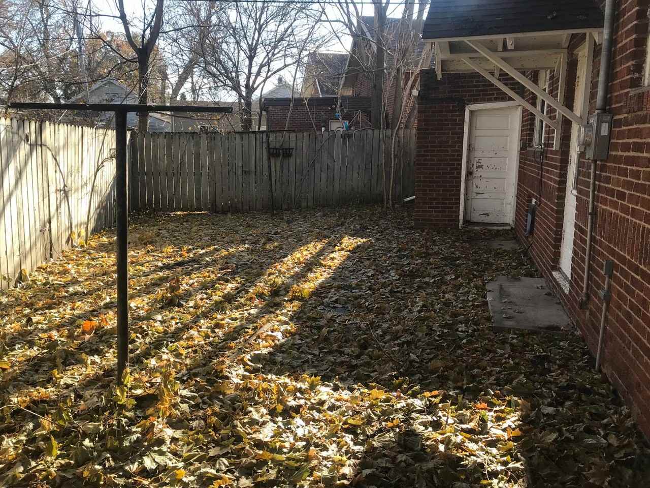 623 N 21st St - Photo 2 of 11