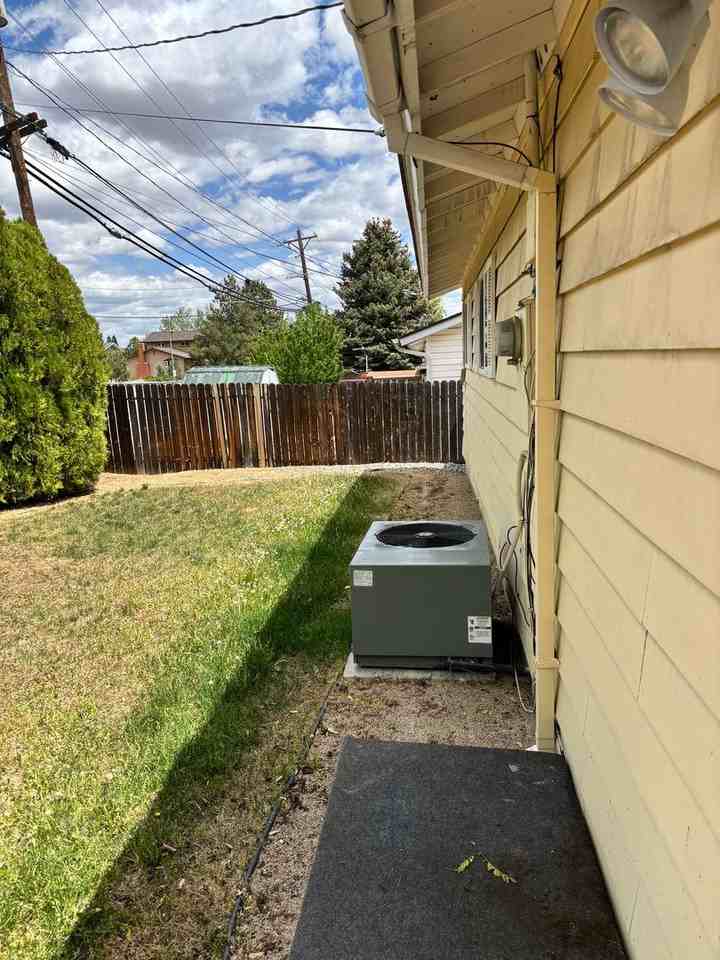 2665 Scholl Dr - Photo 2 of 26