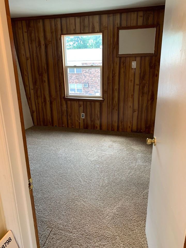 2 bd 1 bth - Photo 6 of 7