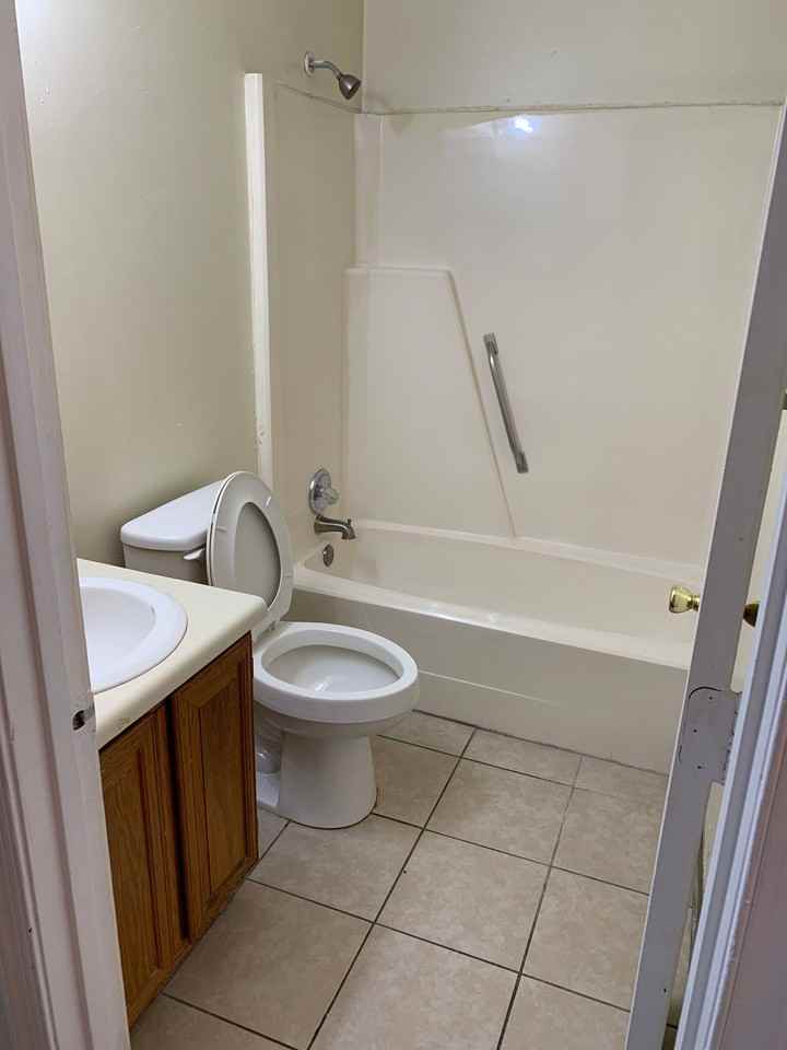 2 bd 1 bth - Photo 7 of 7