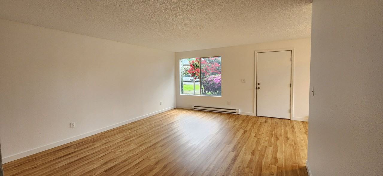 32-4787 - Photo 3 of 12