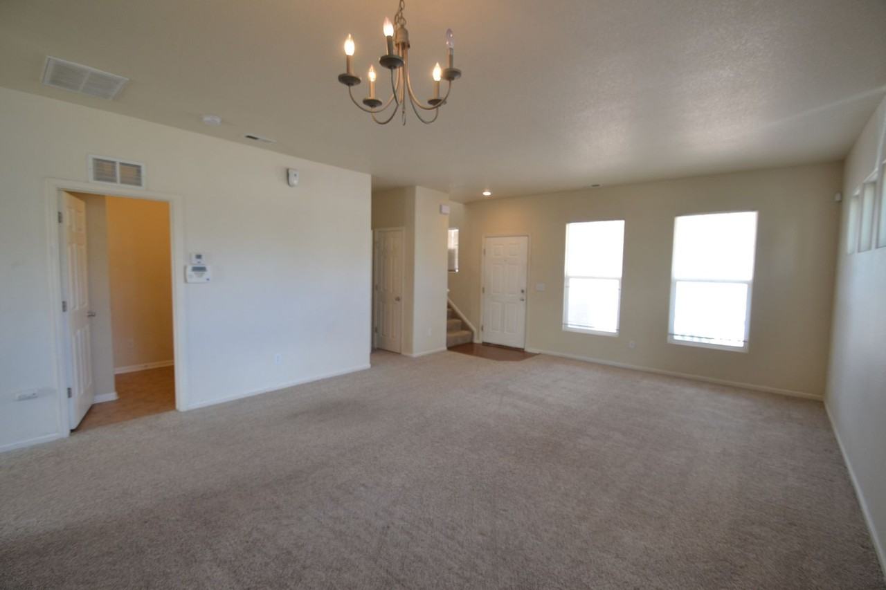 8327 Confluence Pt - Photo 4 of 19
