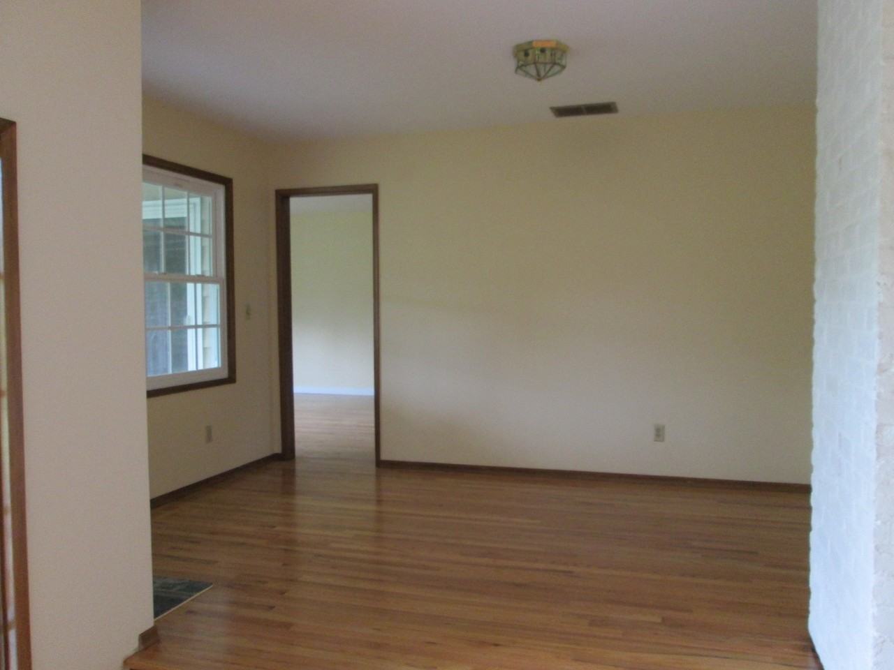 3545 Sw Boundary St - Photo 3 of 15