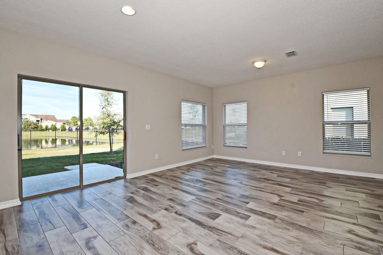 12163 Water Poppy Ct - Photo 4 of 36