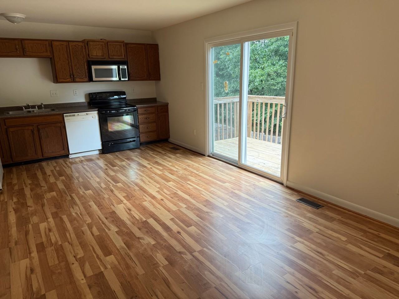5109 Pecan Dr - Photo 6 of 19