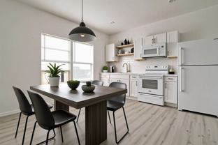 2722 E Vickery Blvd - Photo 1 of 1