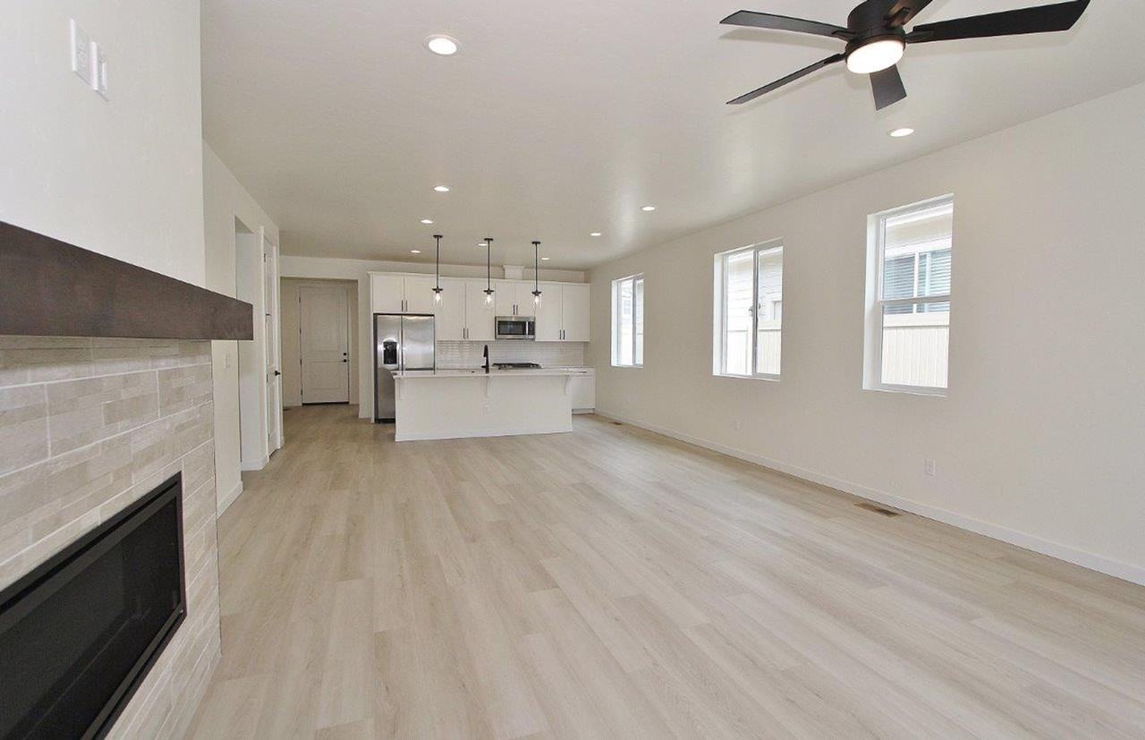 11235 W Helenium Dr - Photo 7 of 25