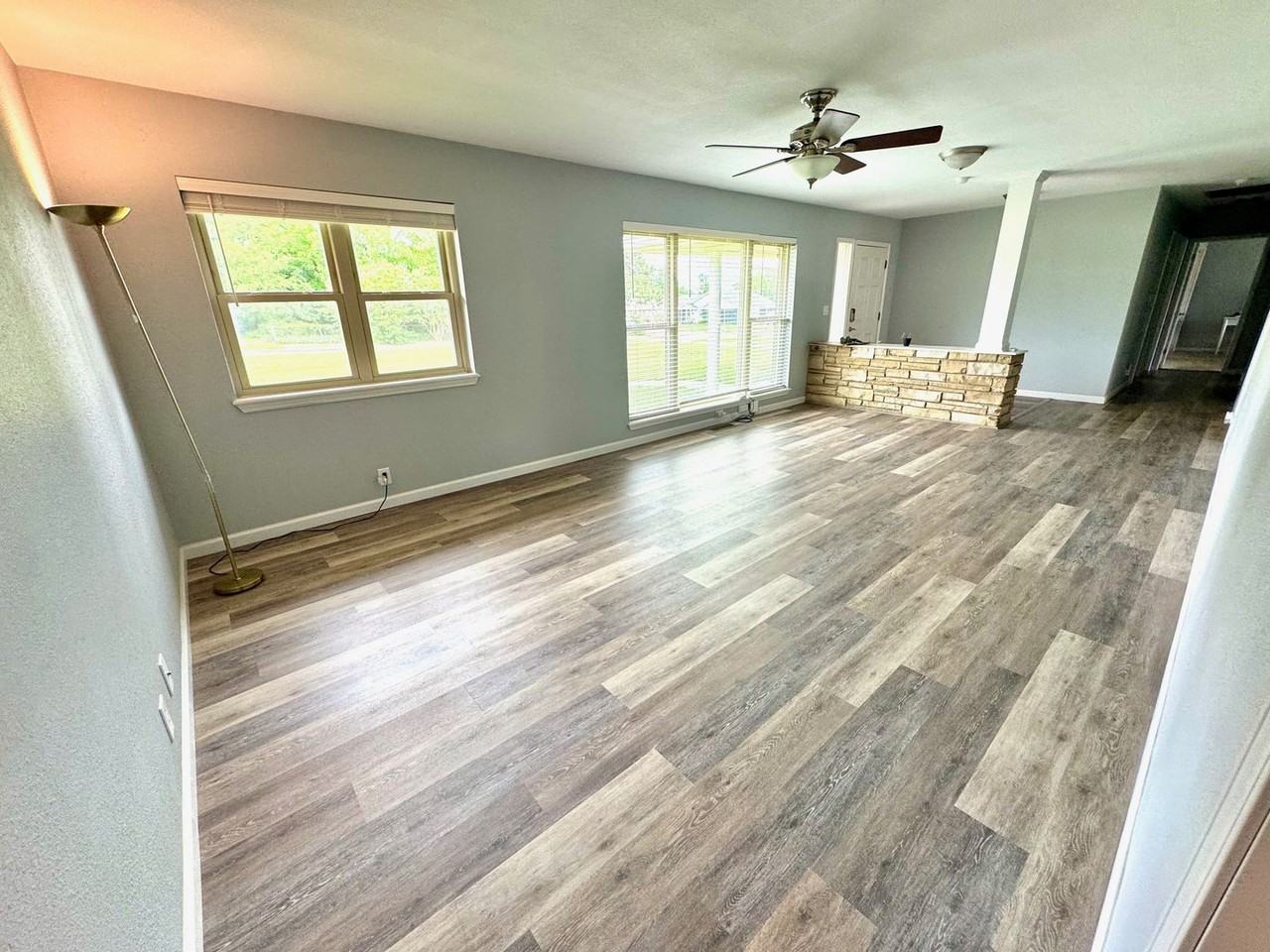 606 Oklahoma Ave - Photo 3 of 22