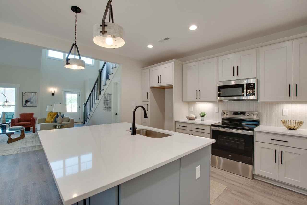 100 Grace Ridge Way - Photo 3 of 50