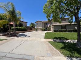 featured image of 1443 Roadrunner Dr
