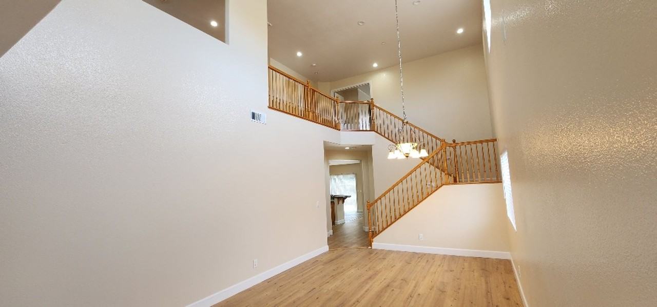 2 Michael Ln - Photo 2 of 30