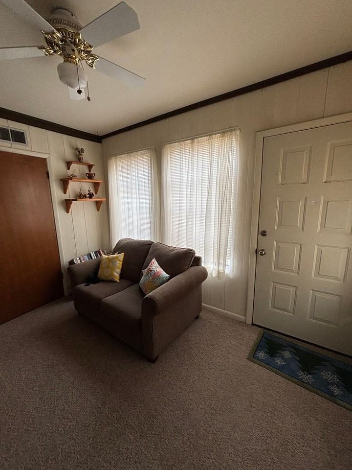 37819 Alissa Dr - Photo 2 of 19
