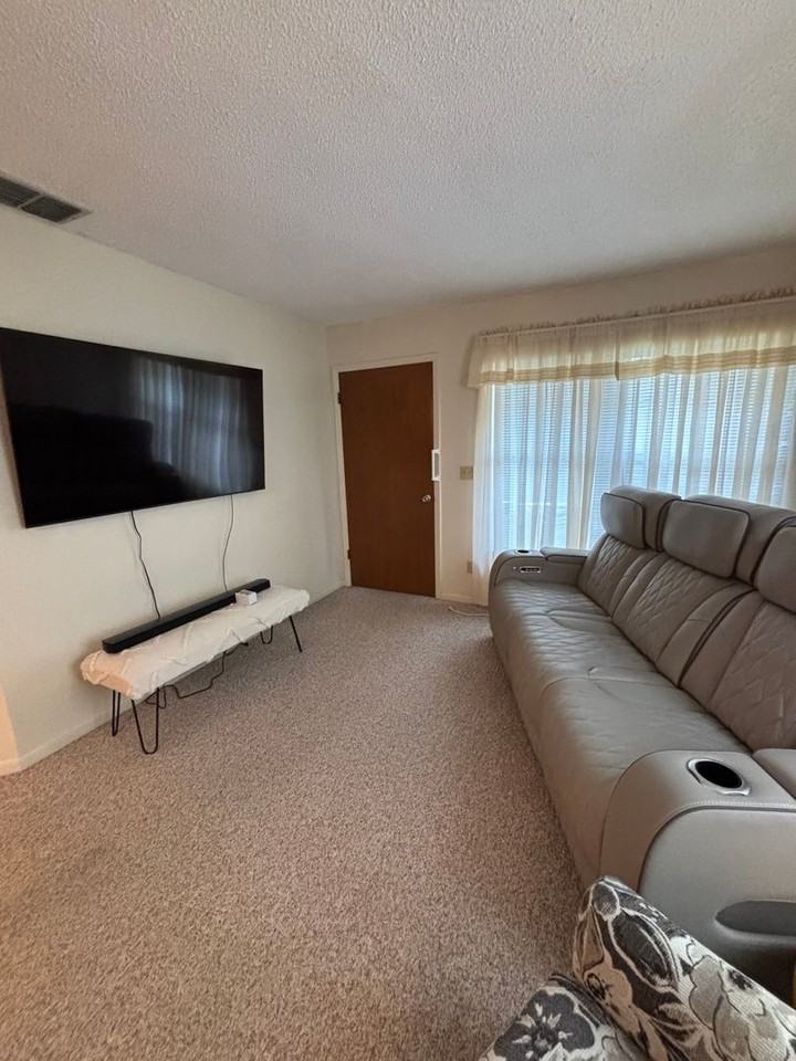 37819 Alissa Dr - Photo 5 of 19