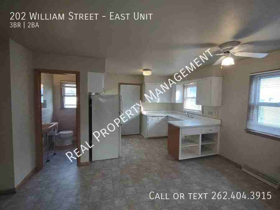202 William St - Photo 2 of 11