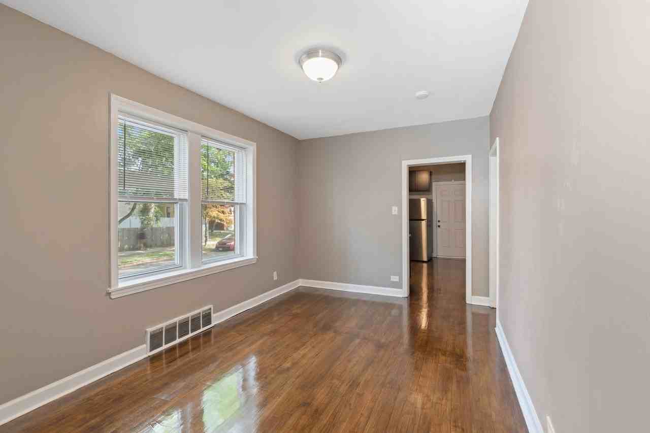 1841 N Luna Ave #1 - Photo 5 of 12