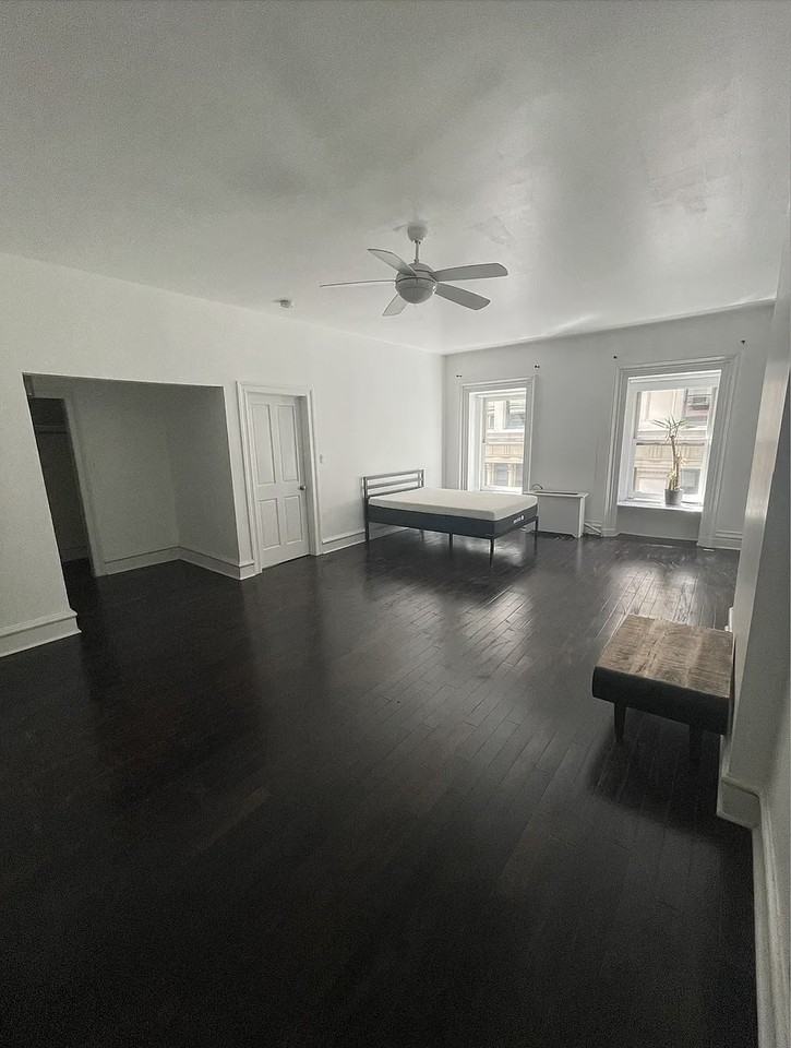 30 W 26th St #4C - Photo 2 of 9