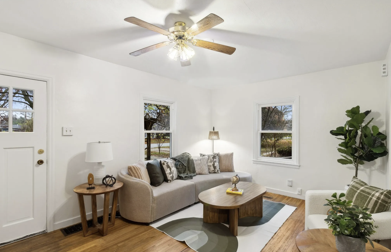 1217 Scott Ave #NA - Photo 3 of 13