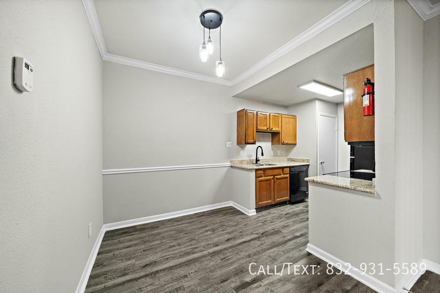 N Gessner Rd #AAW1 - Photo 4 of 10