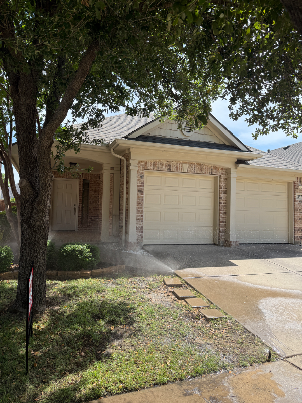 337 Kirby Dr - Photo 2 of 15