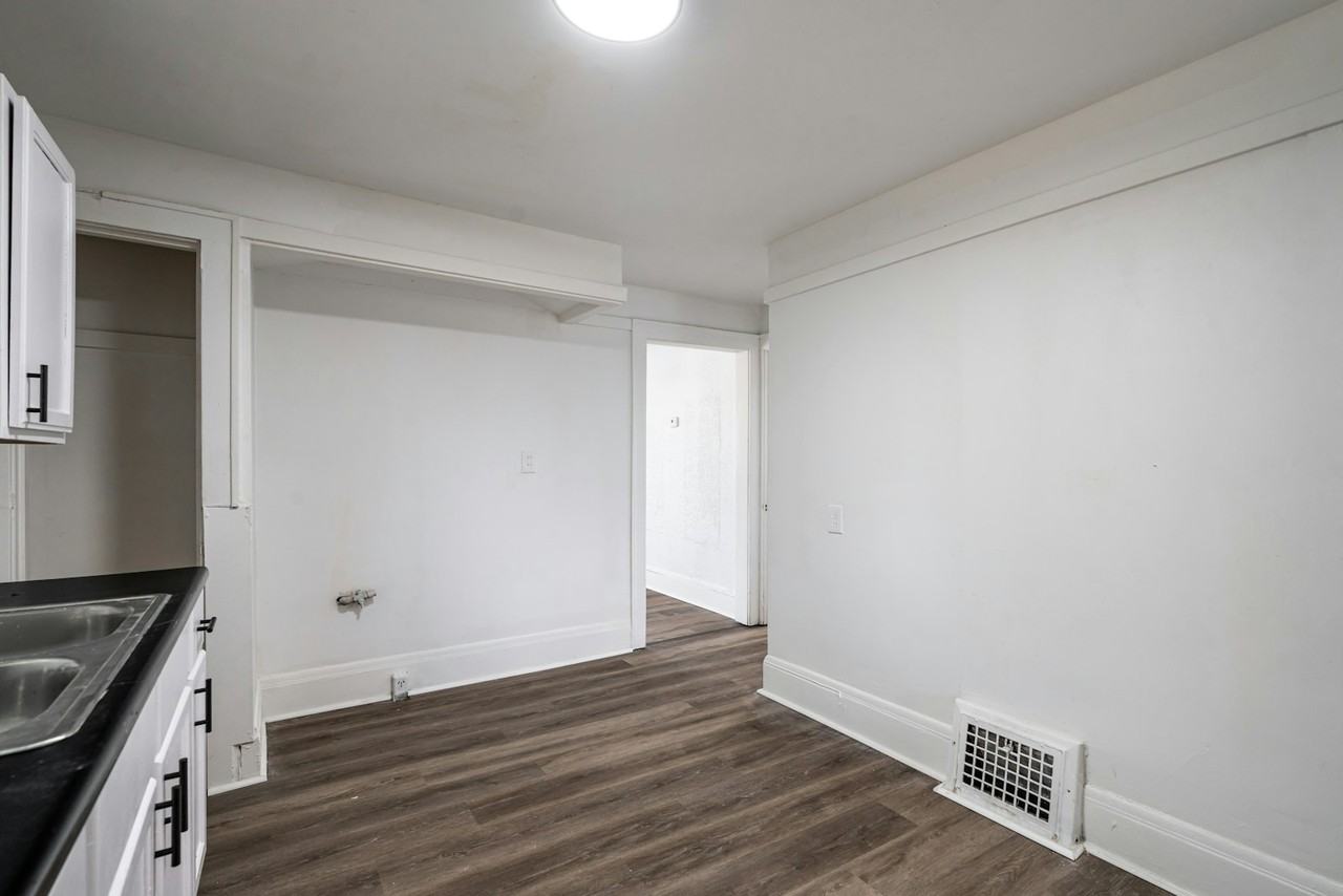 3180 North 15th Street, Unit B - Photo 6 of 20