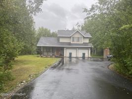 featured image of 741 S Bettina Way