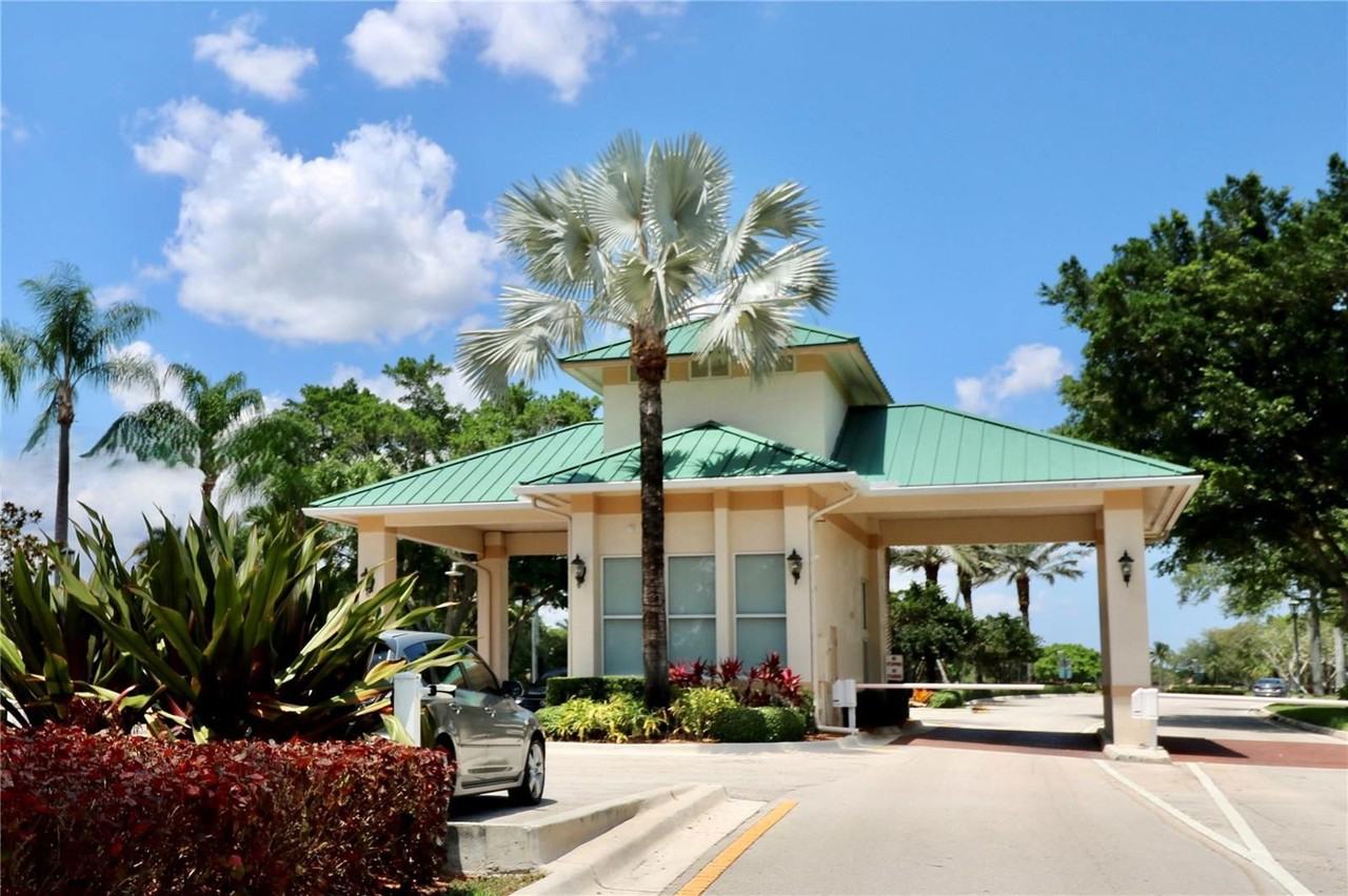 2686 Palmer Pl - Photo 5 of 8