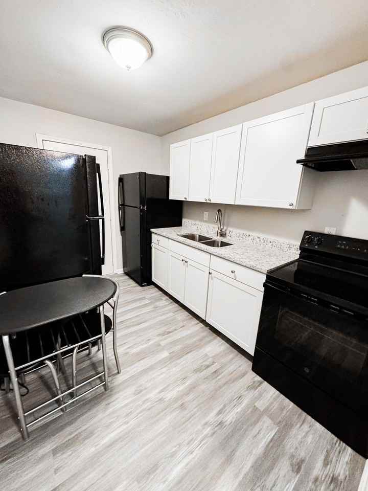 Sweetbriar Lane - Photo 2 of 4