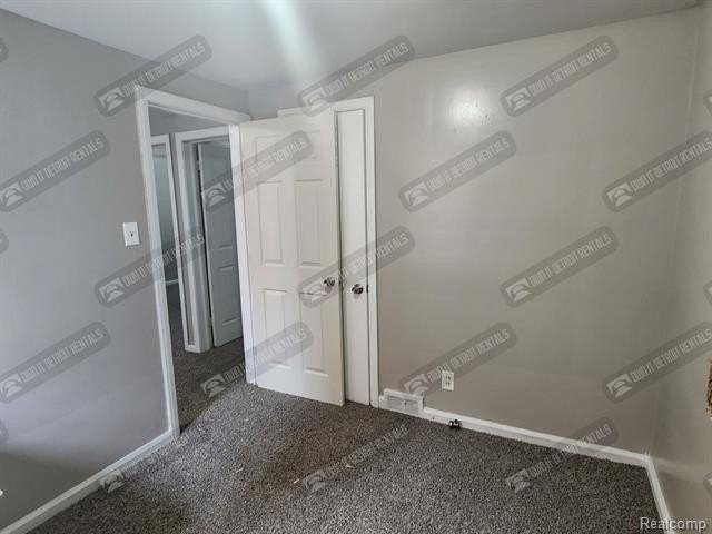 15491 Seymour St - Photo 6 of 25