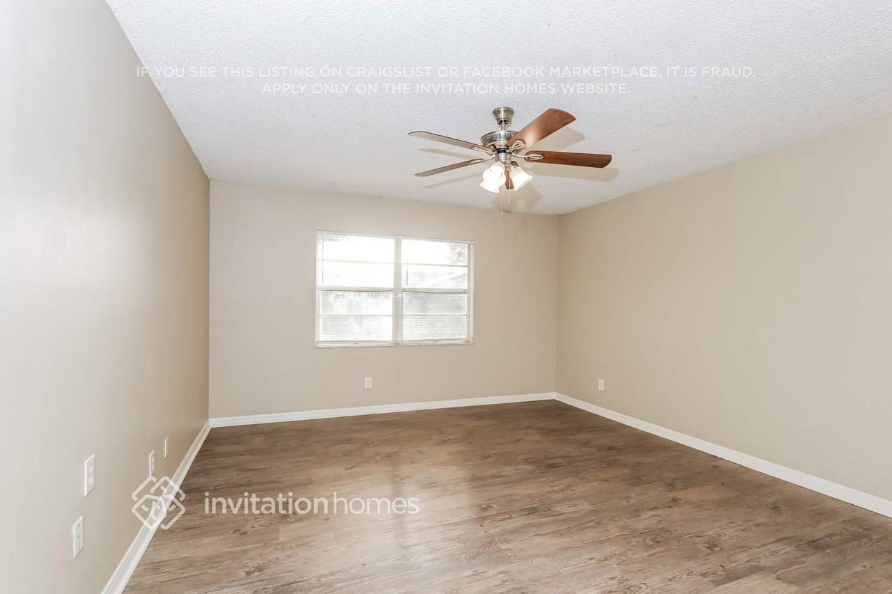 2905 Ripplewood Dr - Photo 4 of 17