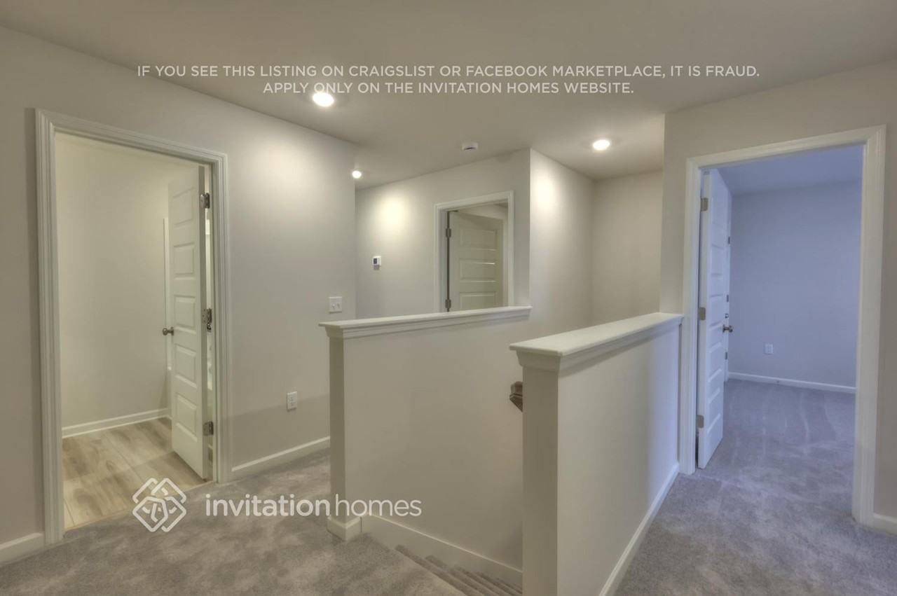 1004 Legacy Ct - Photo 7 of 13