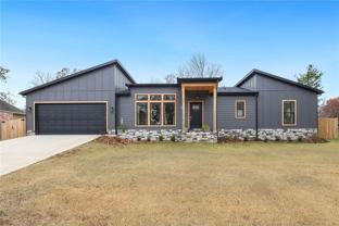 14 Stoneykirk Dr - Photo 1 of 1