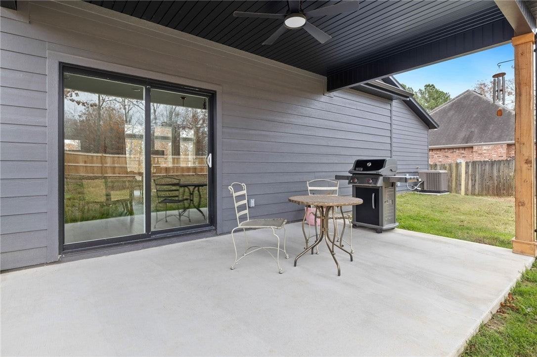 14 Stoneykirk Dr - Photo 4 of 19