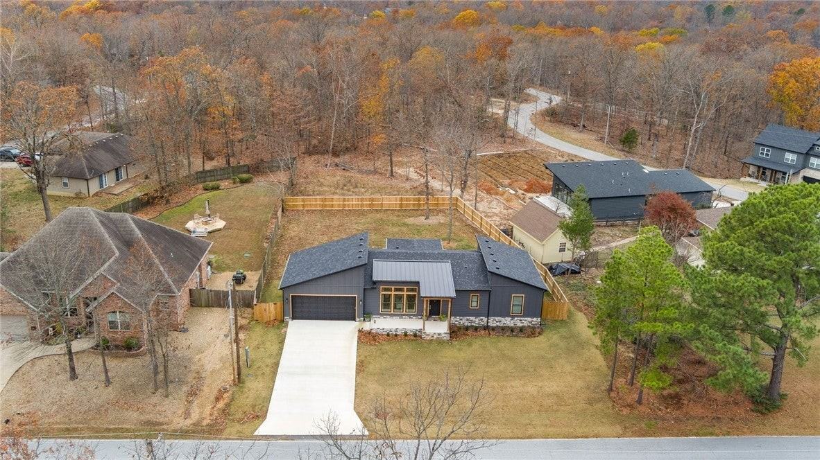 14 Stoneykirk Dr - Photo 6 of 19