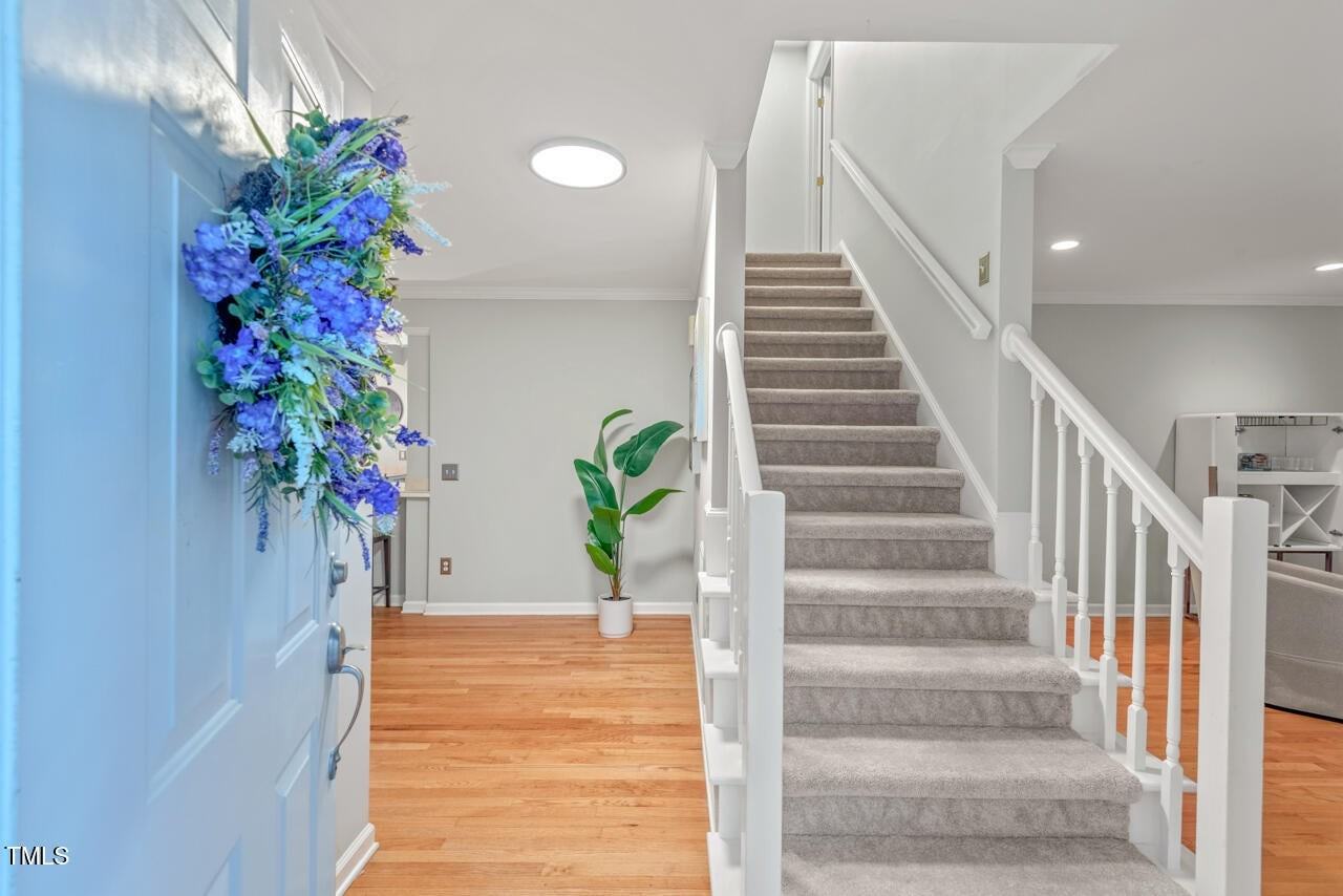 8 Bryncastle Ct - Photo 3 of 19