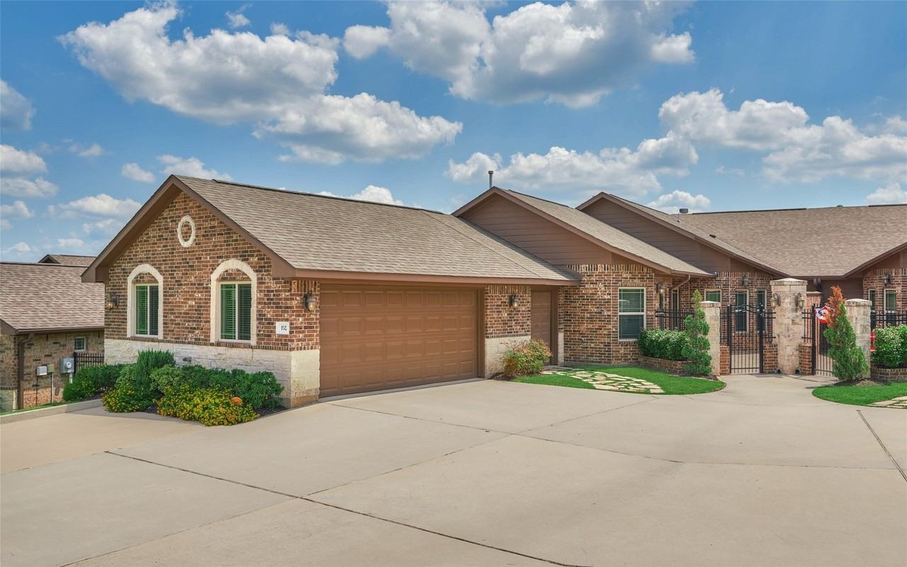 201 Bessie Price Owens Dr - Photo 4 of 50