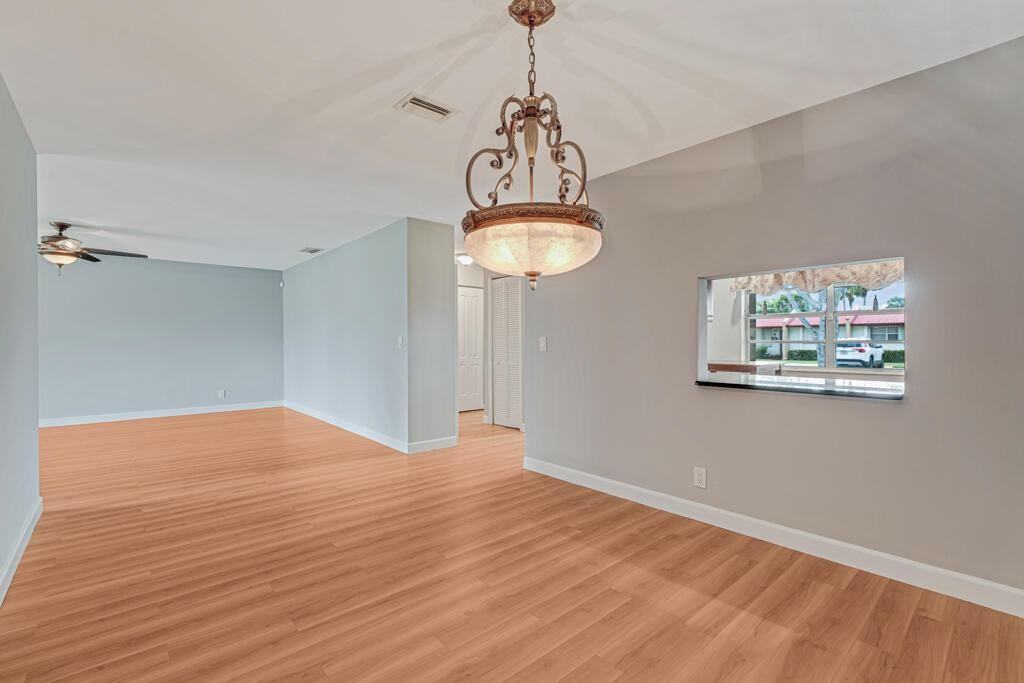 104 Lake Helen Dr - Photo 7 of 37