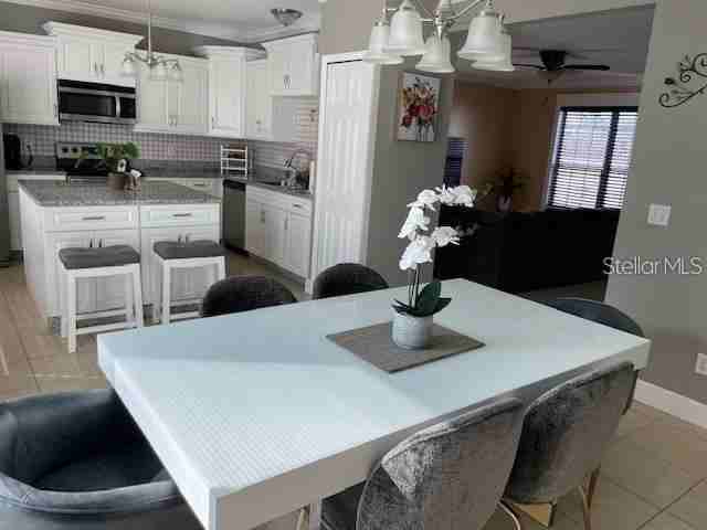 1801 Colonial Woods Blvd - Photo 3 of 12