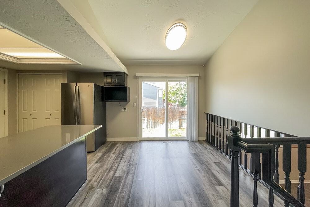 4949 Sw - Photo 6 of 16