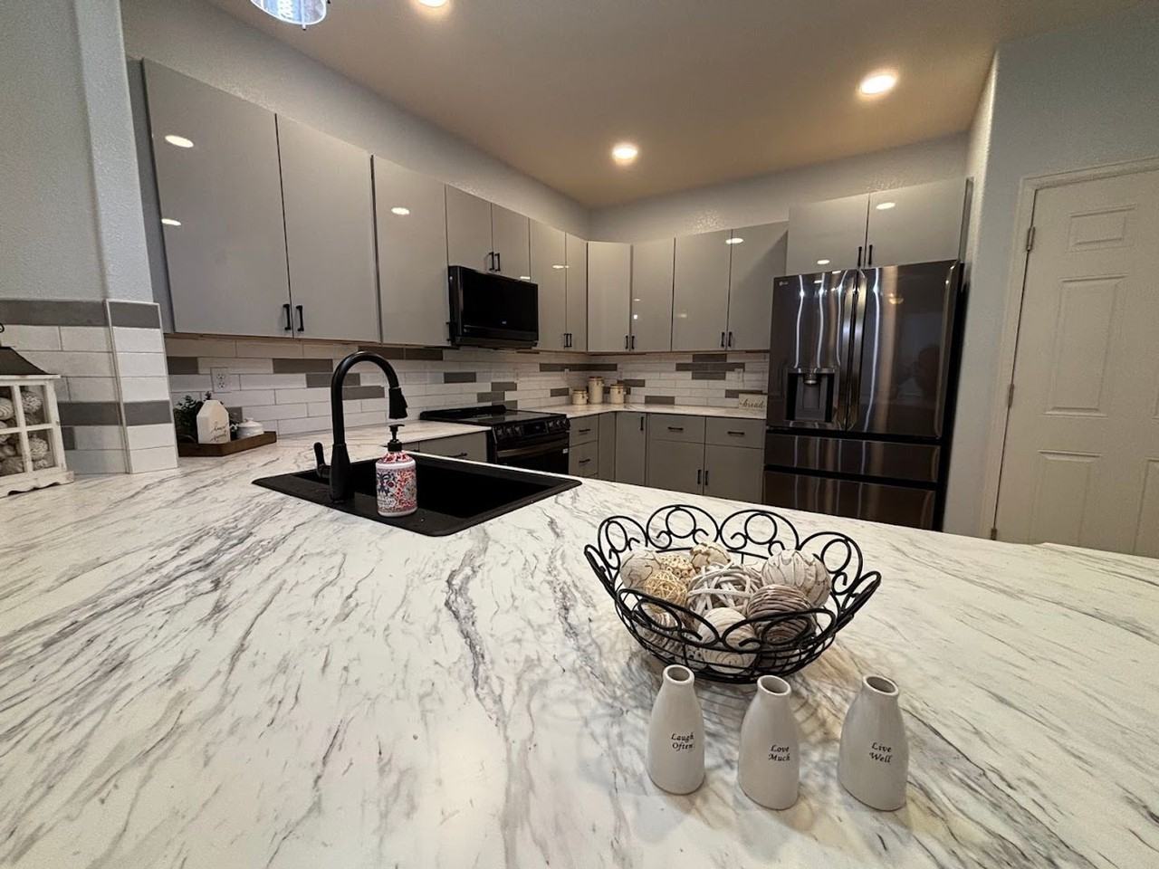 1753 Reilly Grv - Photo 5 of 23